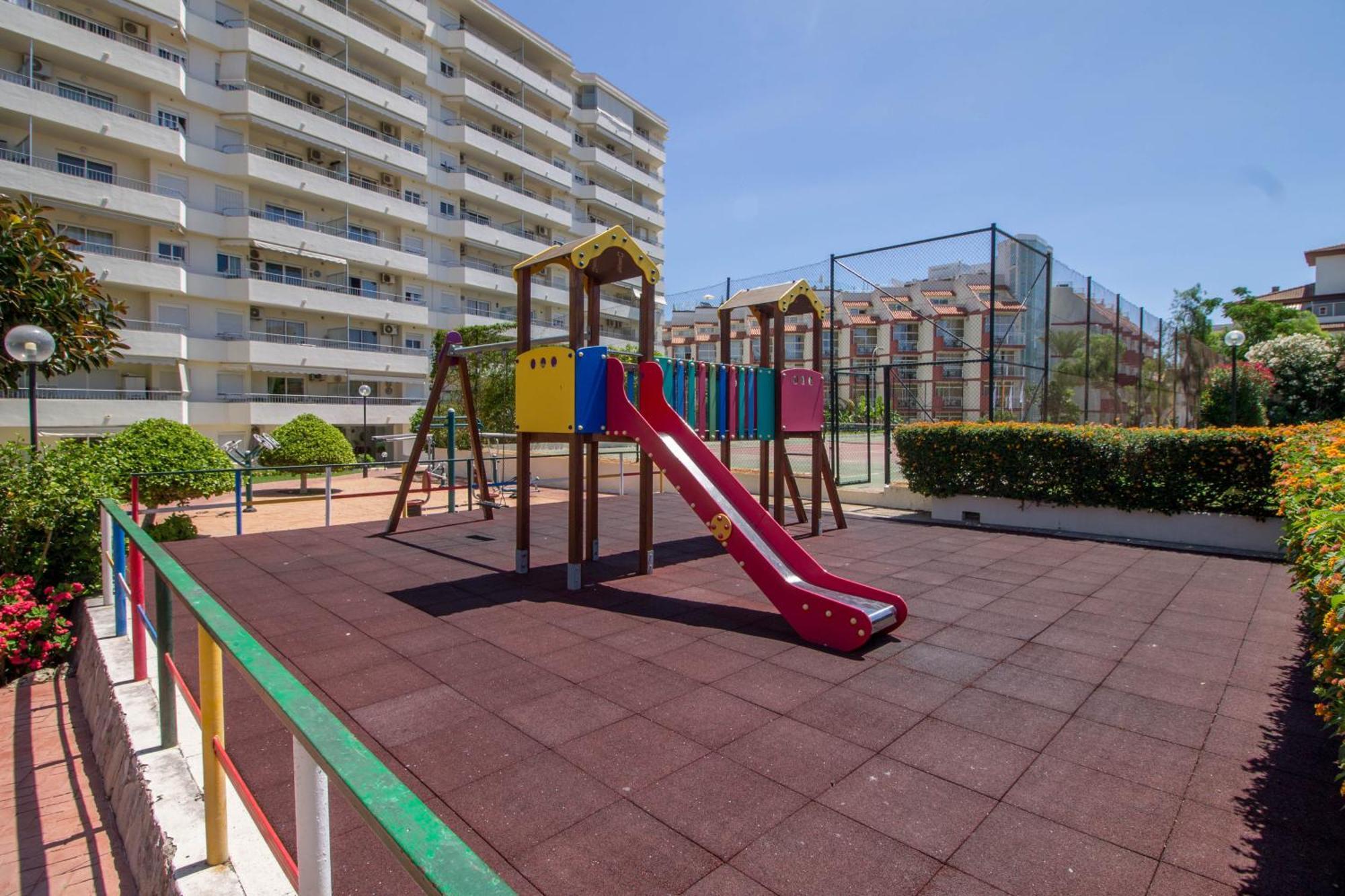 Carihuela Palace 417 By Ivi Real Estate Torremolinos Kültér fotó