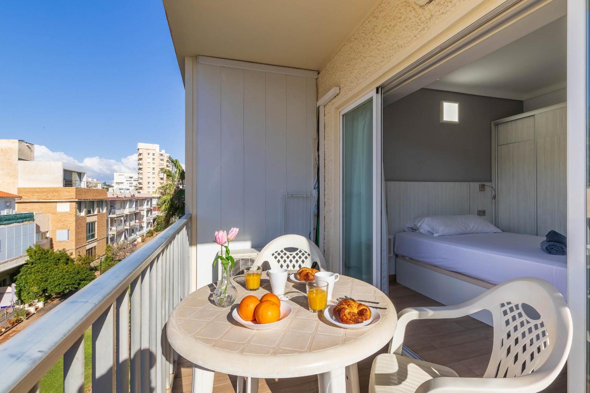 Carihuela Palace 417 By Ivi Real Estate Torremolinos Kültér fotó
