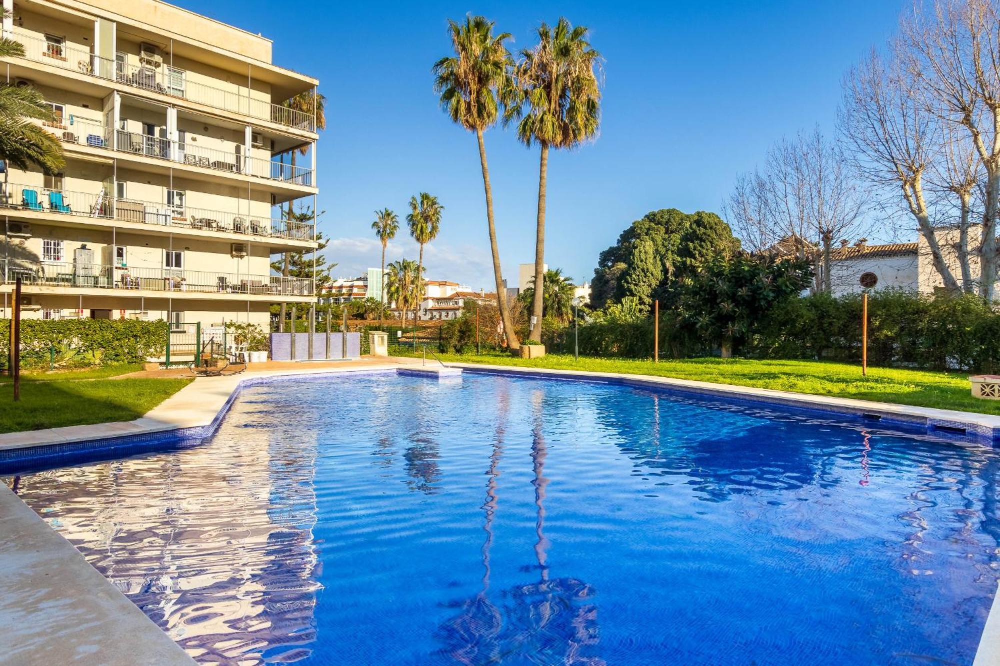 Carihuela Palace 417 By Ivi Real Estate Torremolinos Kültér fotó